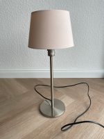 Stehlampe IKEA Silber mit rosa Schirm Niedersachsen - Buxtehude Vorschau