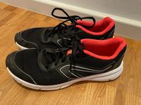 Sneaker Laufschuhe Decathlon Kalenji Größe 40 Wie neu Hamburg-Nord - Hamburg Winterhude Vorschau