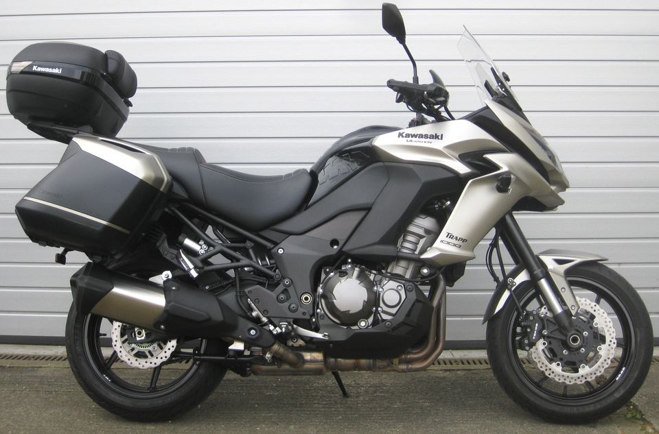 Versys 1000 Tourer,  ABS KTRC, Koffer, Topcase, Scheckheft, top in Hildesheim