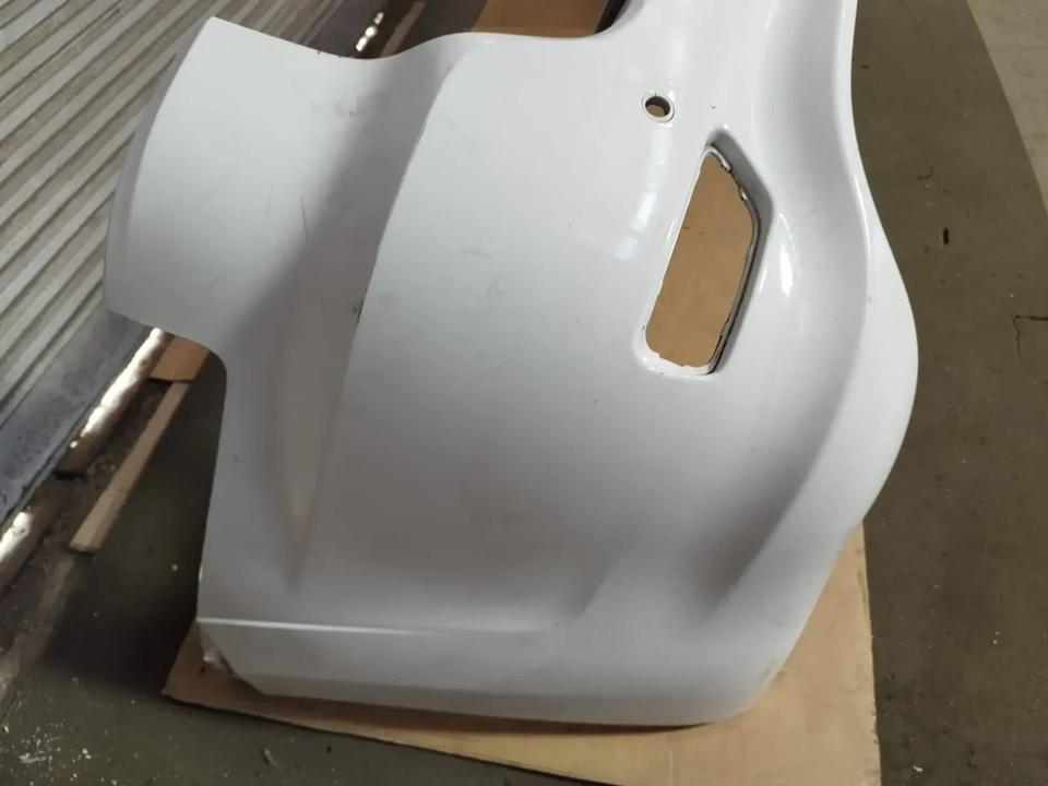 JEEP GRAND CHEROKEE WK2 SRT STOßSTANGE STOSSSTANGE HINTEN in Zittau