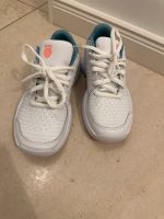 Tennisschuhe glatte Säule Gr. 36 fast Neupreis 70€ wie Neu Baden-Württemberg - Heilbronn Vorschau