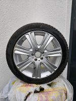 4 MERCEDES S-Klasse Alufelgen 19Zoll Winterreifen 245/45R19 6,5mm Nordrhein-Westfalen - Versmold Vorschau