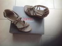 Esprit Damen Keil Sandale Gr. 36 Khaki Taupe Neu mit Karton Nordrhein-Westfalen - Salzkotten Vorschau