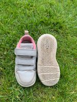 Kinderturnschuhe von Adidas  gr 24 Nordrhein-Westfalen - Wesseling Vorschau