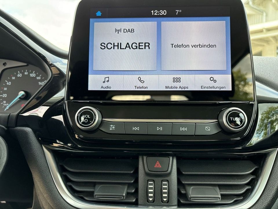 Ford Fiesta 1.1 EU6d-T Cool & Connect Klima RCD ZV in Wernigerode