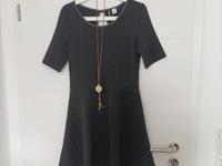 Süsses Kleidchen Hessen - Niestetal Vorschau