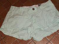 kurze Hose H&M Shorts Größe 36 grün weiß kariert Wandsbek - Hamburg Bramfeld Vorschau