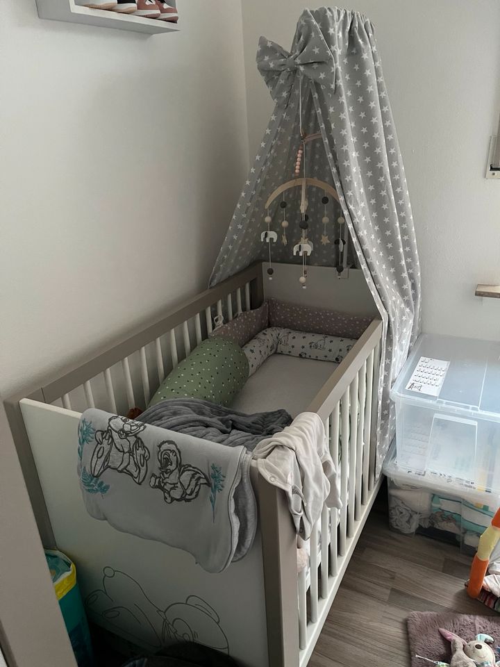Baby-/Kinderzimmer komplett set in Niederkassel