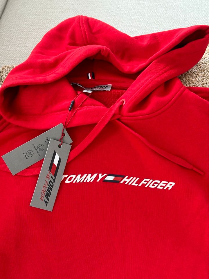 Tommy Hilfiger Hoodie Pullover Pulli S 36 Rot in Duisburg