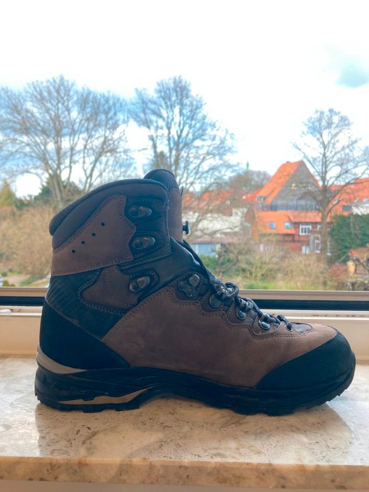 Wanderschuhe Lowa Camino GTX 44,5W 'Made in Germany' in Wolfsburg