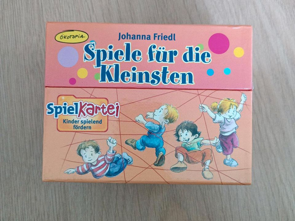 Karteikasten Spiele für U3 Kinder Krippe Kleinkinderspiele Kita in Köln