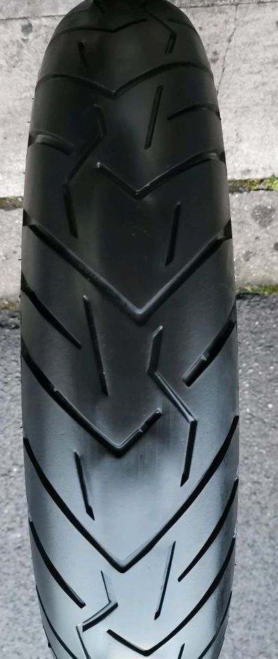 1 Motorradreifen Pirelli 120 70 R19 60V Top❗ in Krefeld