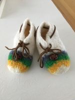 gefilzte Hausschuhe Filzschuhe Babyschuhe Gr. 18/19 Handmade Jung Berlin - Zehlendorf Vorschau