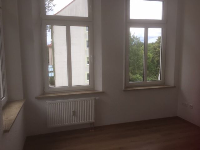 Westend - 3 Zimmer-Maisonette-Wohnung mit Balkon & kleinem Gartenbereich! in Plauen