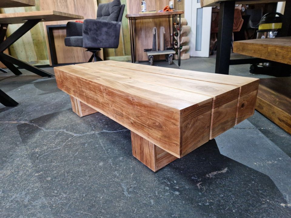 Couchtisch Modern Unikat Akazienholz 120cm Holz Tisch Couch in Bad Schwartau