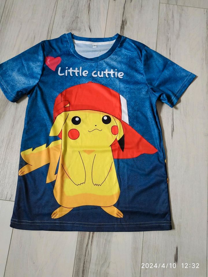 Pokemon Kurzarmshirt Gr 140/158 Vorder und Rückseite bedruckt in Niederschönenfeld