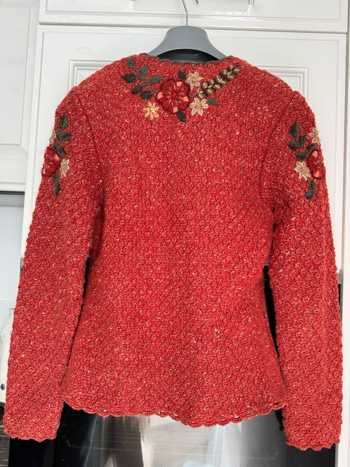 100% Wolle Cardigan von Wolkenstricker rot Trachtenjacke Jacke in Kirchheim unter Teck