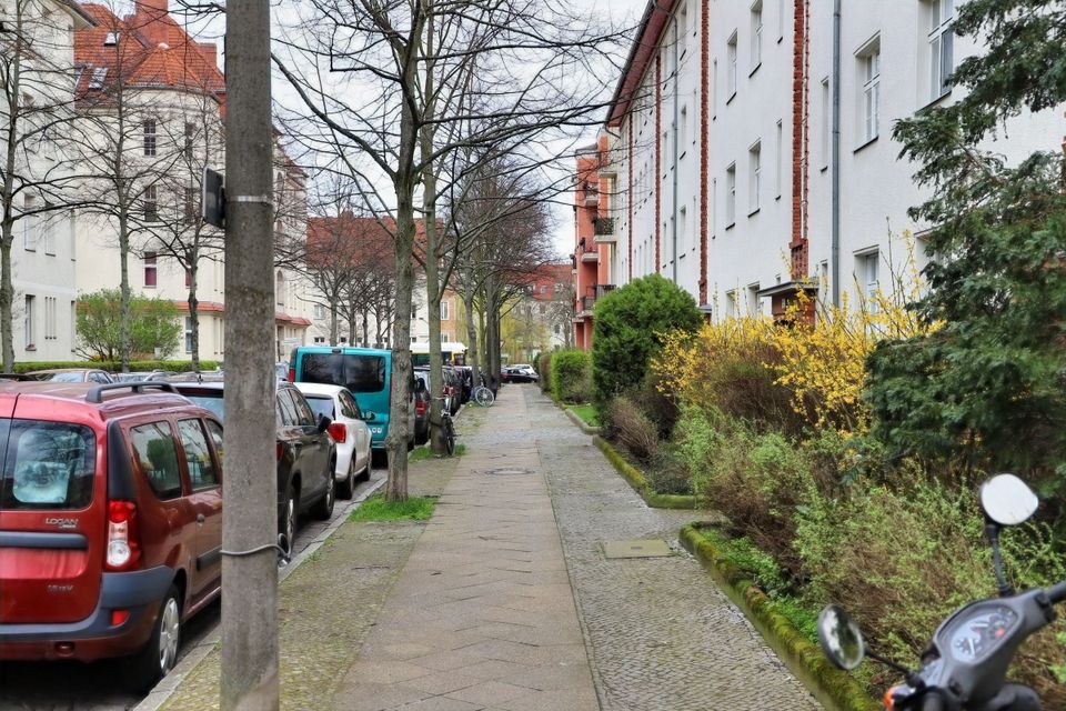 Kapitalanlage oder Selbstnutzung - ruhig gelegene, vermiete Eigentumswohnung in Johannisthal in Berlin