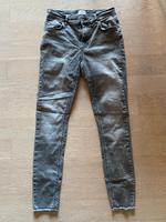 Jeanshose ONLY grau gr. 38 elastisch Frankfurt am Main - Westend Vorschau