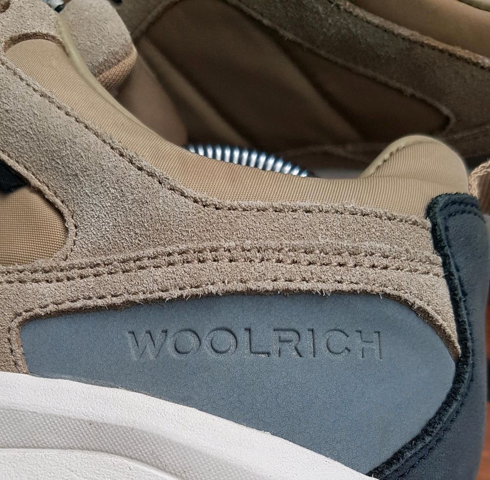 Woolrich Sneaker Schuhe Jogging Beige EU 42 US 9 UK 8 in Schwalbach a. Taunus