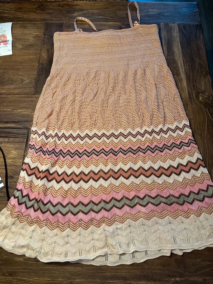 Missoni Strickkleid in Größe 46 Italienisch (40) in Großhansdorf