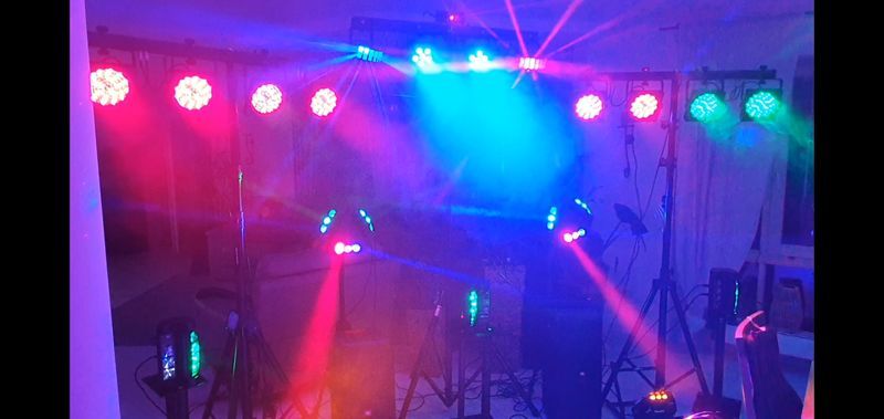 Lichteffekte Lichtanlage Disco Partylicht Musikanlage DJ Hochzeit in Kirchheim