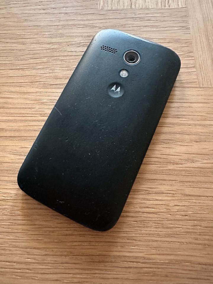 Motorola Moto G 16GB [1. Generation] schwarz in München