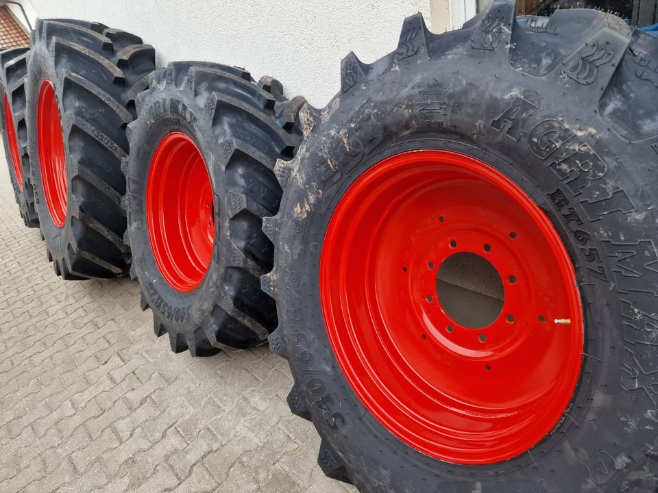 650/65R38 540/65R28 BKT Agrimax RT657 Fendt 500 516 Vario in Aldersbach