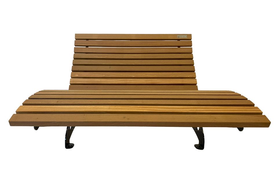 Waldsofa XXL starr 1,65m / Sonnenliege / Wellenliege / Relaxliege / Liegebank Bangkirai Holz in Sassenberg