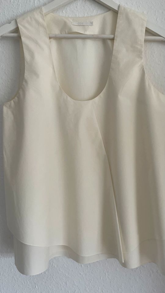 COS Top Shirt Bluse Tunika ärmellos Gr.40/42 cremeweiß 100% Baumw in Schorndorf