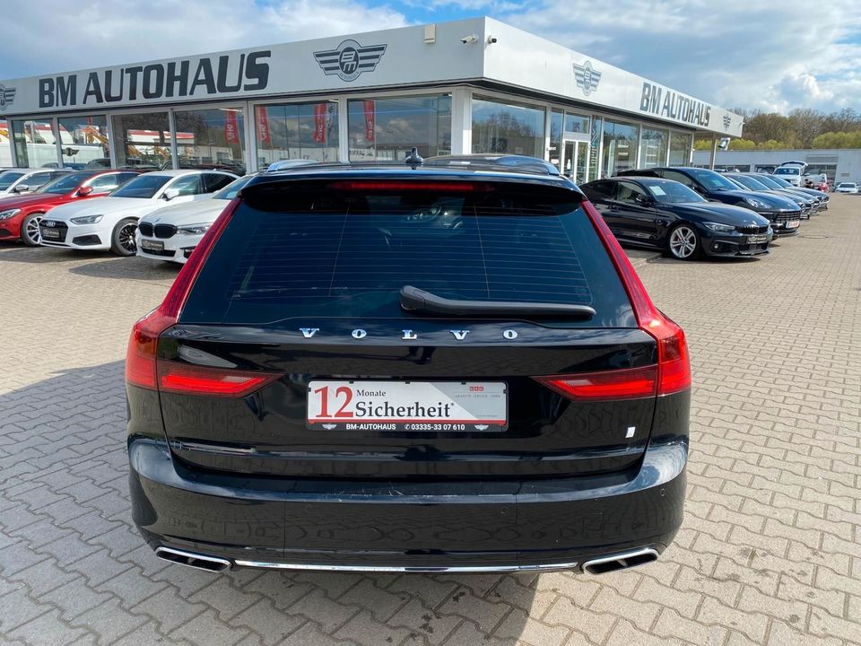 Volvo V90 D4 "Momentum Pro"AHK*KEYLESS*VOLLDIGI.TACHO* in Schorfheide