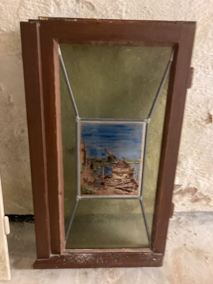 Buntglasgenster/ Bleiglasfenster in Andernach
