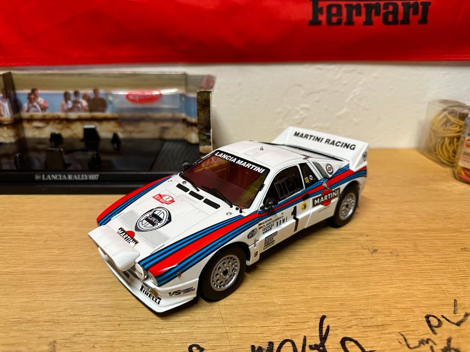 W. Röhrl 1983 Monte Carlo Lancia 037 Rally 1:18 Modellauto Kyosho in Nürnberg (Mittelfr)