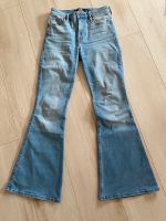 Jeans von Hollister Gr. 25/30 Niedersachsen - Northeim Vorschau