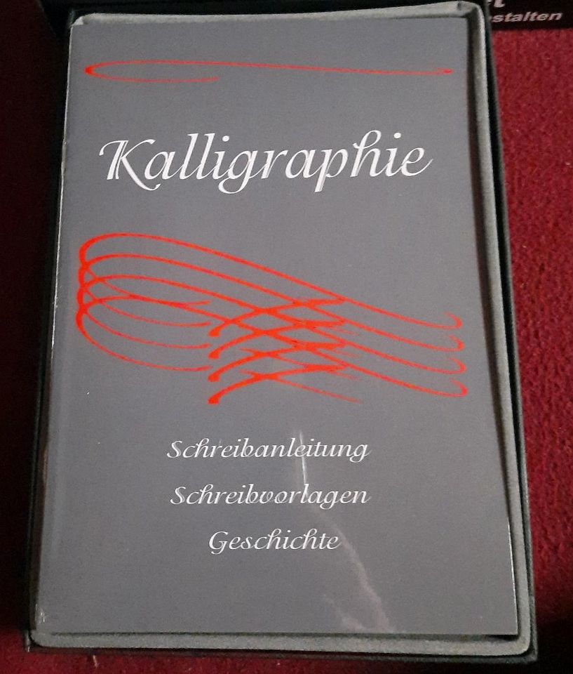 Neu! OVP! Kalligraphie Set mit Anleitung Vorlagen Geschichte in Rehlingen-Siersburg