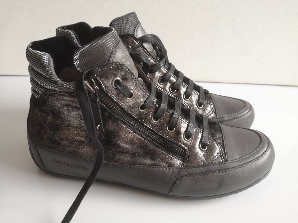 Damen Schuhe Boots Sneaker Candice Cooper Gr 38 grau silber Leder in  Duisburg - Friemersheim | eBay Kleinanzeigen ist jetzt Kleinanzeigen