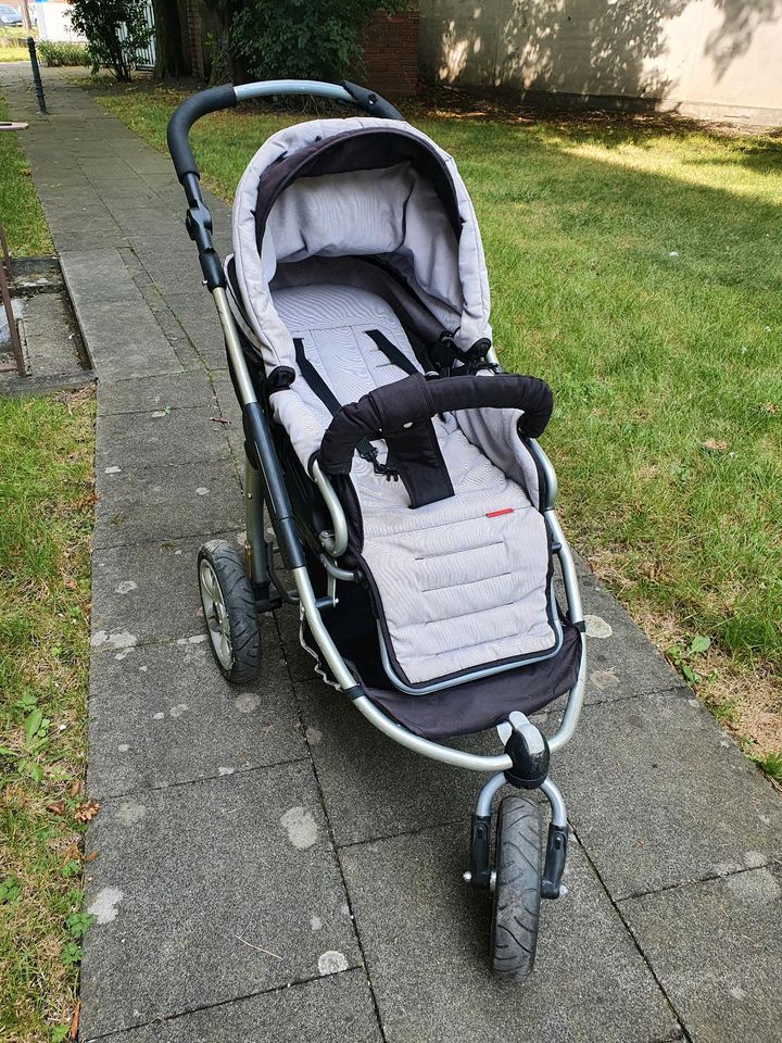 Gebrauchter Kinderwagen in Köln