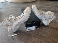 Converse Chucks, 39,5 AllStar, weiß/gold, Sonderedition, wie neu! Kreis Pinneberg - Seestermühe Vorschau