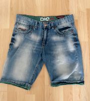 Kurze Jeans~ Dsquared~blau~ sehr gepflegt ~ Gr. 32 Baden-Württemberg - Bühl Vorschau