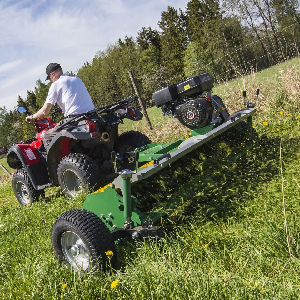 Rasenmäher Kantenmäher ATV 150cm XL Kleintraktor Mulcher in Berlin