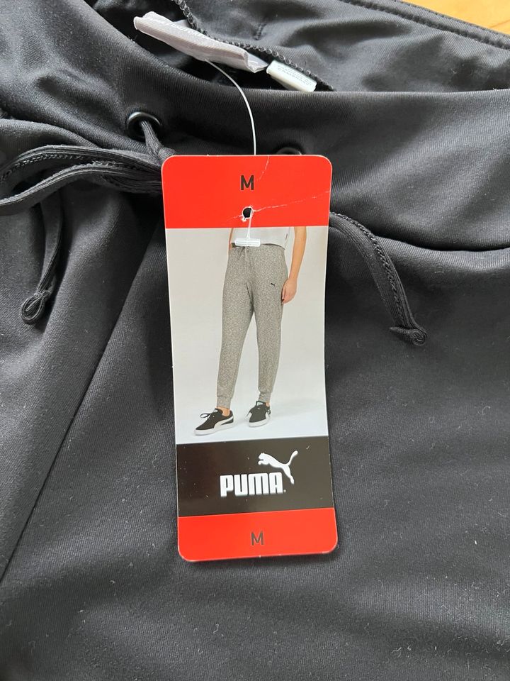 NEU ‼️ PUMA Refresh Tapered Pant Sporthose Damen Black Heather in Hildesheim