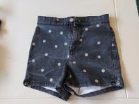 Shorts Jeans kurze Hose Capri Gr.134 Nordrhein-Westfalen - Hilchenbach Vorschau