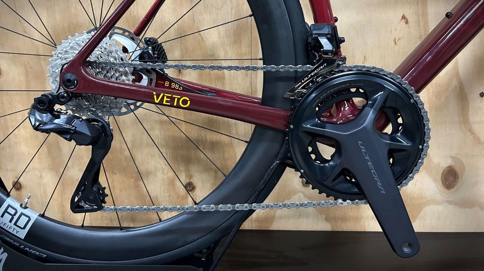 VETO B983 Road Disc Komplettrad | SHIMANO Ultegra R8170 12s Di2 | in Berlin