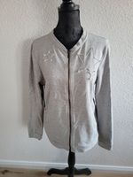 Sweatjacke grau Sterne edc 40 L Niedersachsen - Braunschweig Vorschau