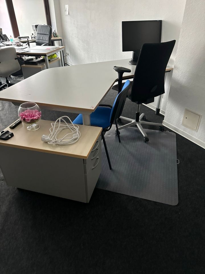 *Büroservice* in Leverkusen