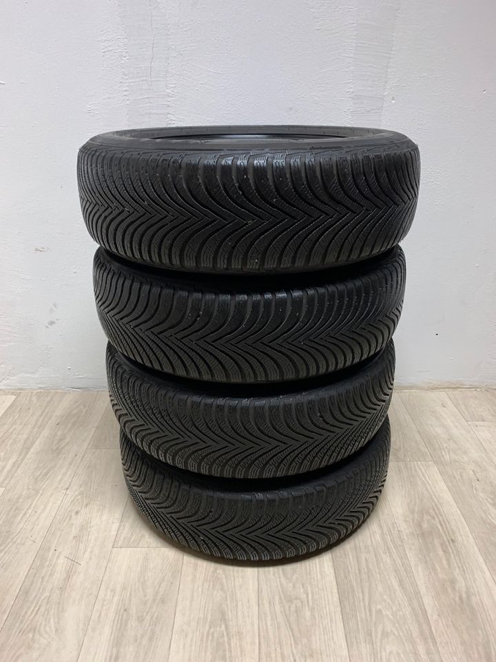 Original Skoda Kodiaq NS 215/65 R17 Zoll Winterreifen Stahlfelgen in Burgwedel