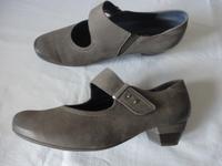 JENNY ara Damen Pumps Braun Leder Gr. 8 H (42) Riemchen-Klett Berlin - Reinickendorf Vorschau