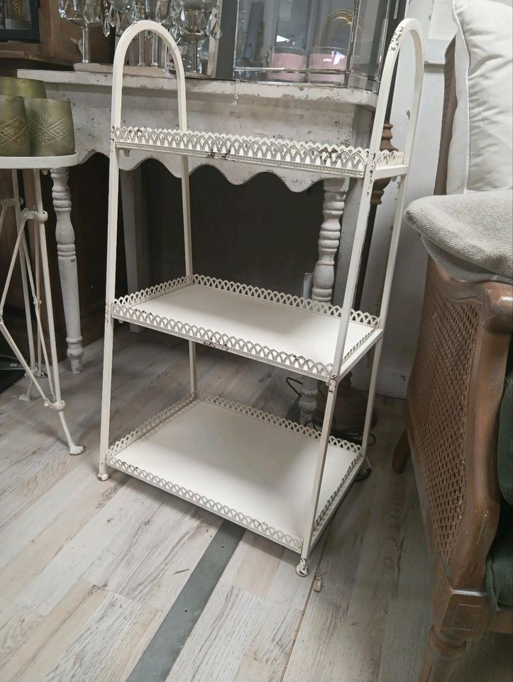 Regal Etagere Chic Antique antik cremeweiß Metall Landhausstil in Gotha