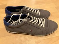 Tommy Hilfiger Herren-Sneakers grau Größe 45 Rheinland-Pfalz - Limburgerhof Vorschau