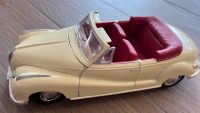 BMW 502 Maisto 1955 1:18 beige creme Rheinland-Pfalz - Oberzissen Vorschau